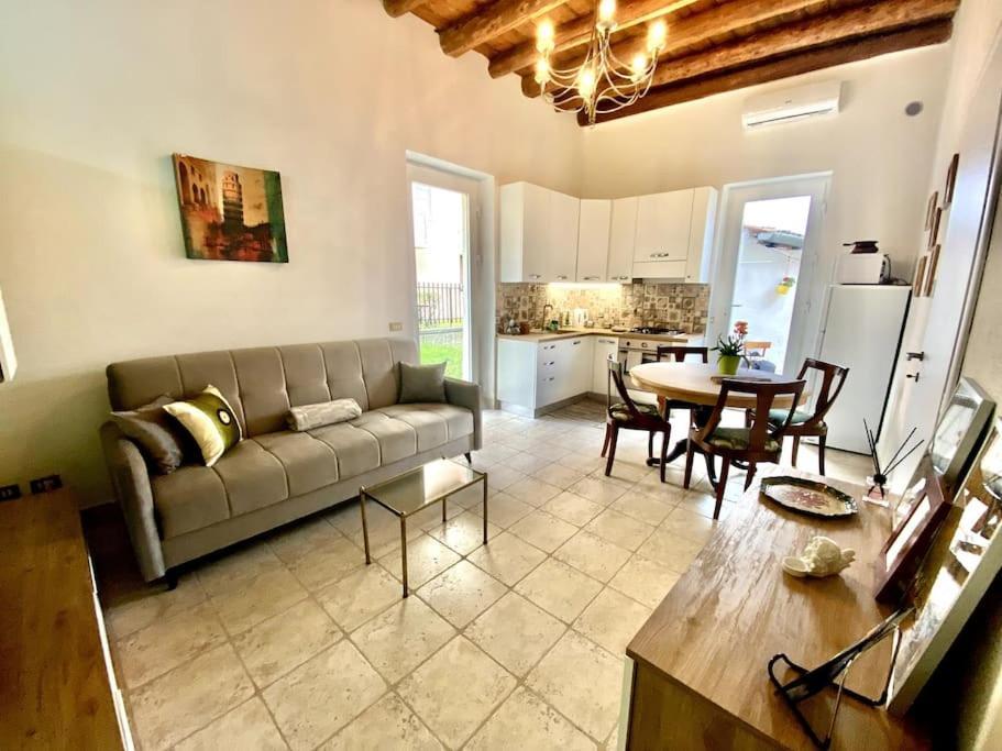 Zona Fiera A 10 Minuti Dal Centro Con Parcheggio Apartamento Verona Exterior foto